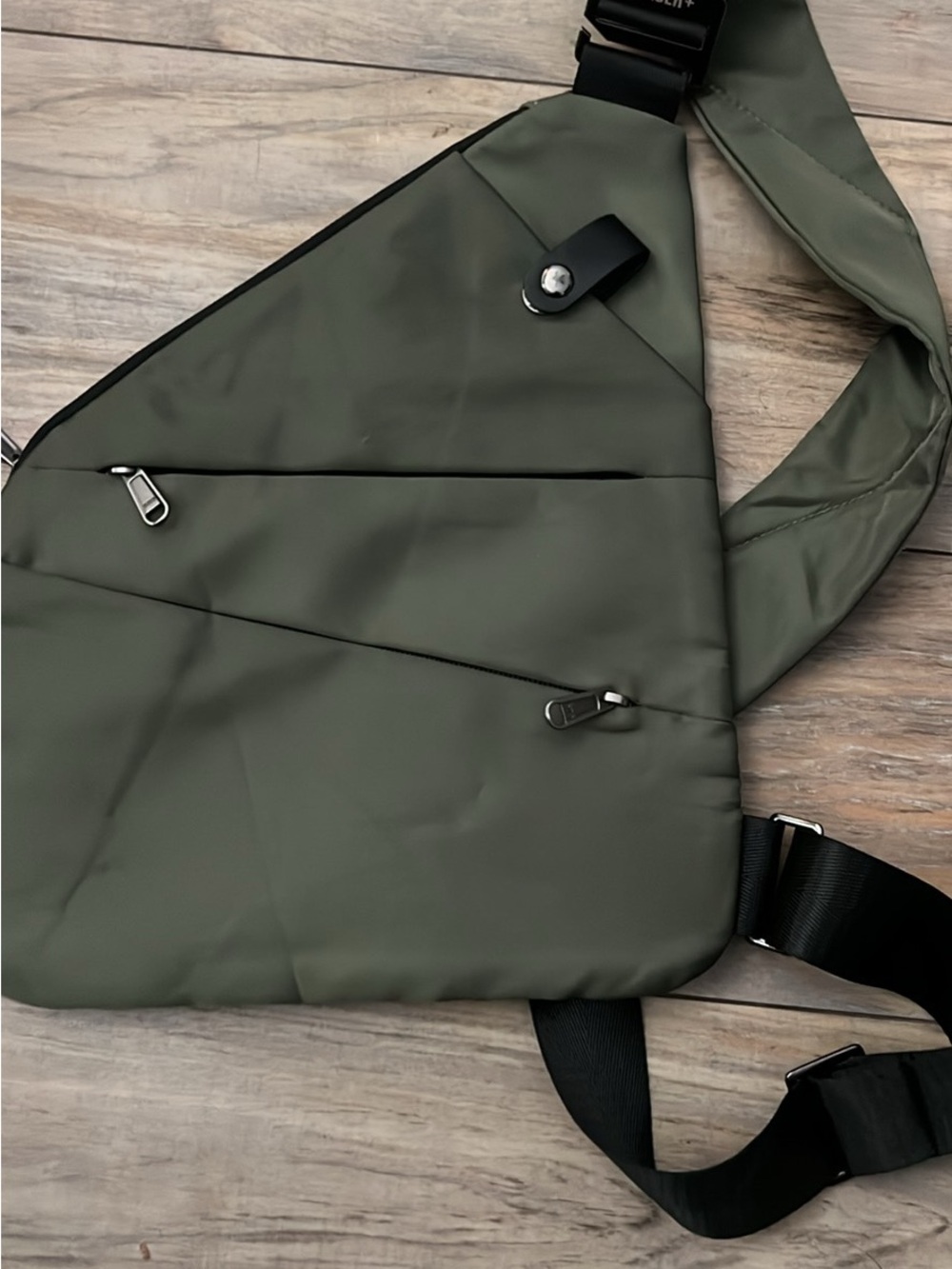 Wander plus anti-theft crossbody bag NEW